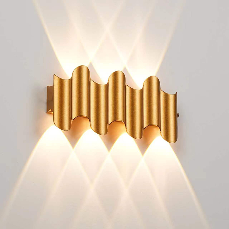 Aluminum Golden Body LED Wall  - đánh giá và giá Xl Outdoor Lighting